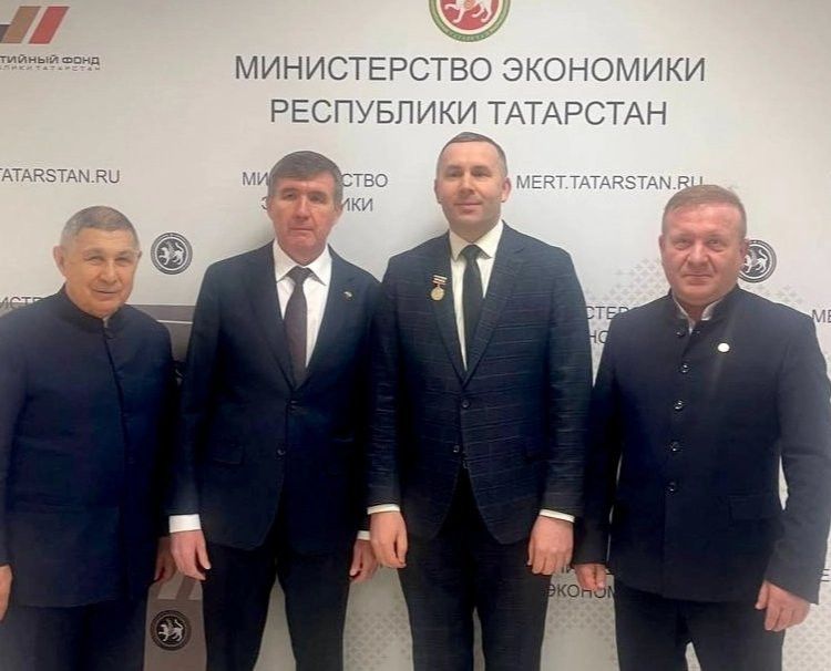 Ильмир Измайлов удостоен звания Заслуженного экономиста Республики Татарстан
