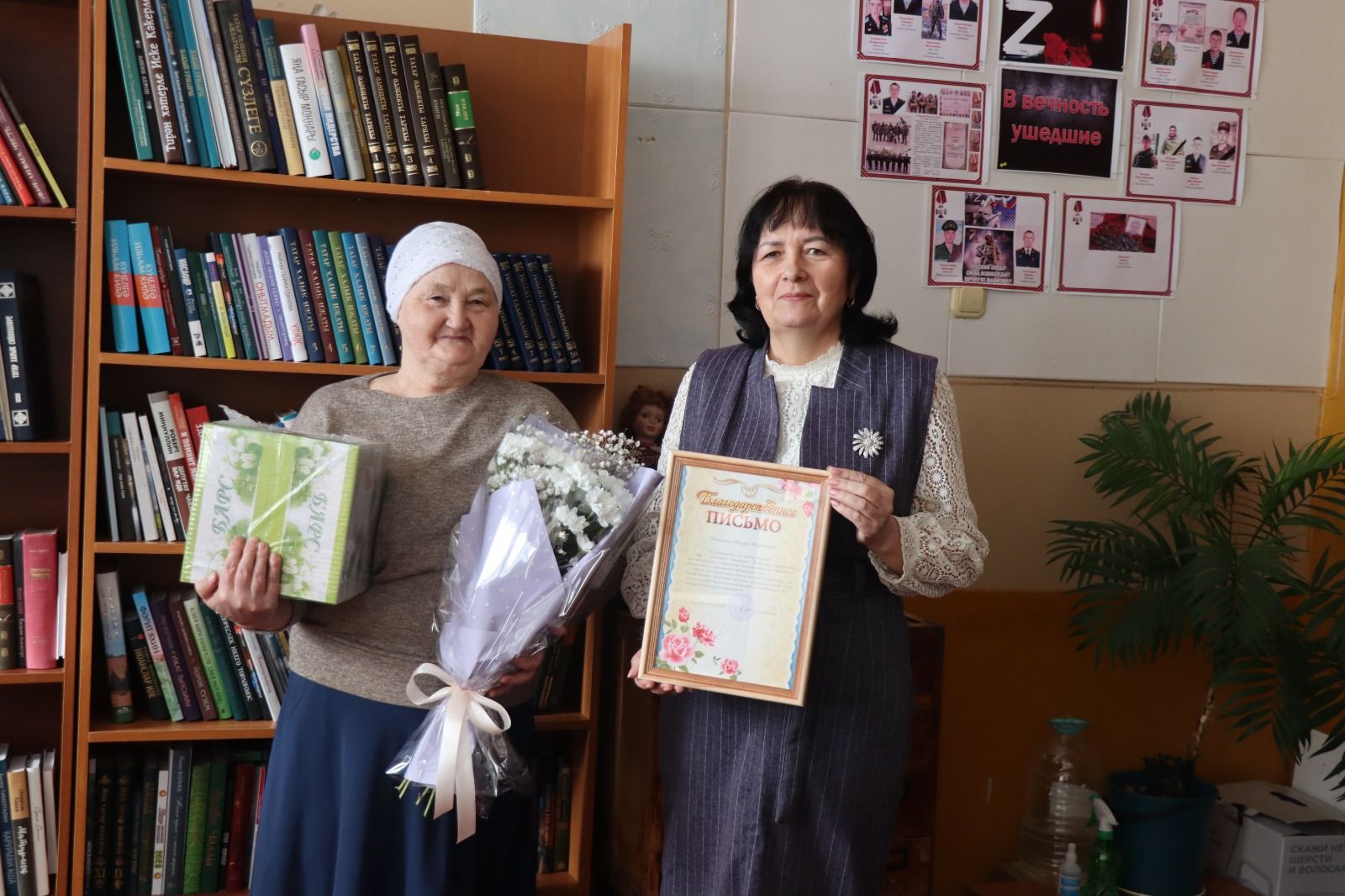 Мунчәли авылында яшәүче Тәскирә Идиятуллинаны юбилее белән котладылар