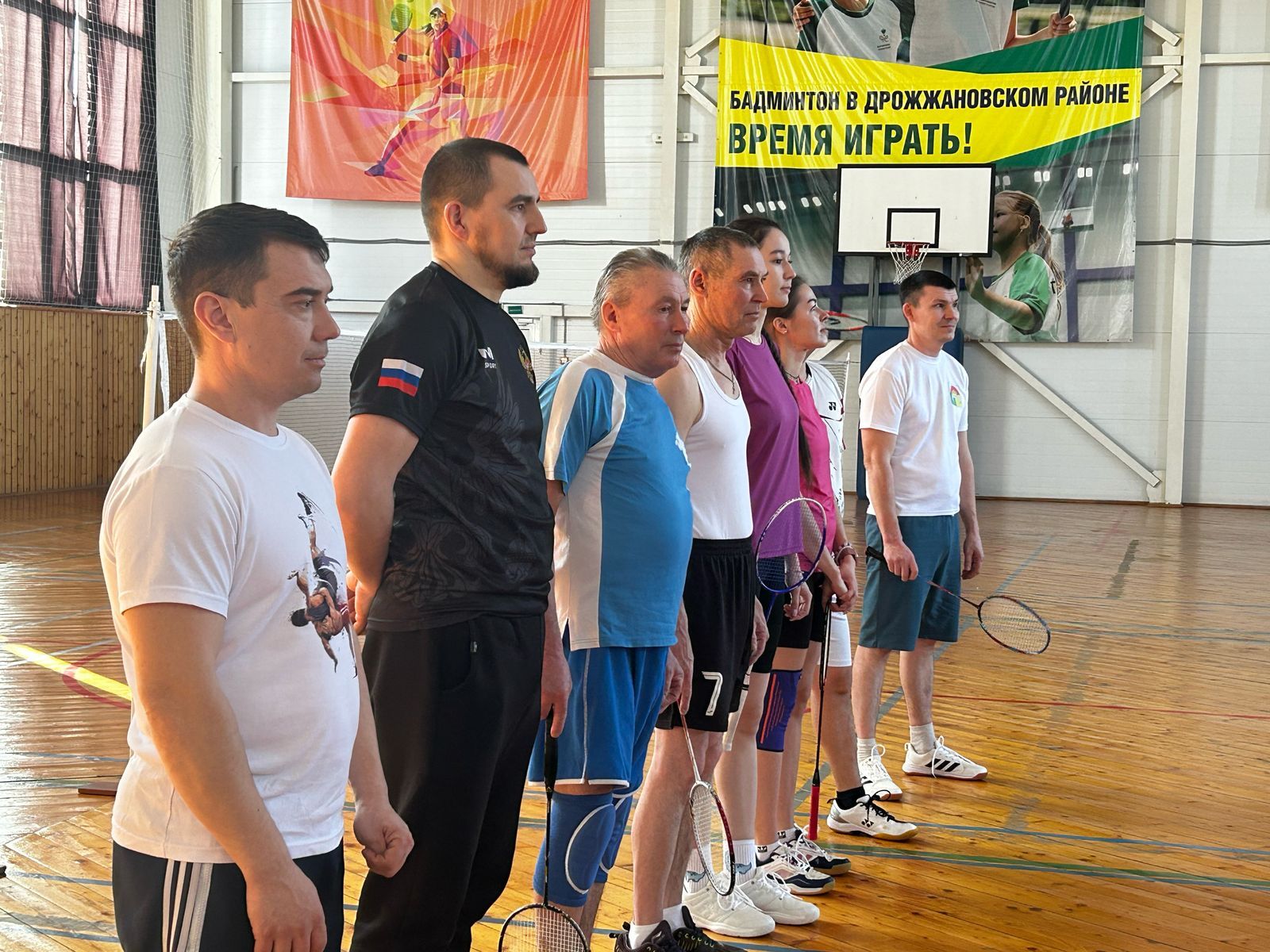 В Дрожжановском районе прошли соревнования по бадминтону в честь Международного женского дня