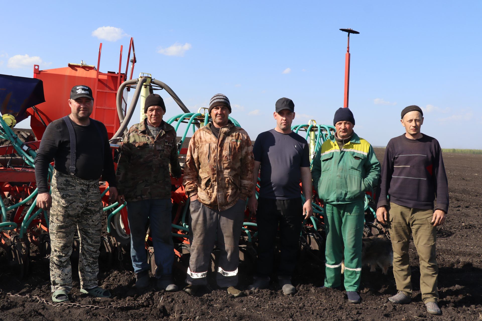 Посевная в Дрожжановском районе в самом разгаре