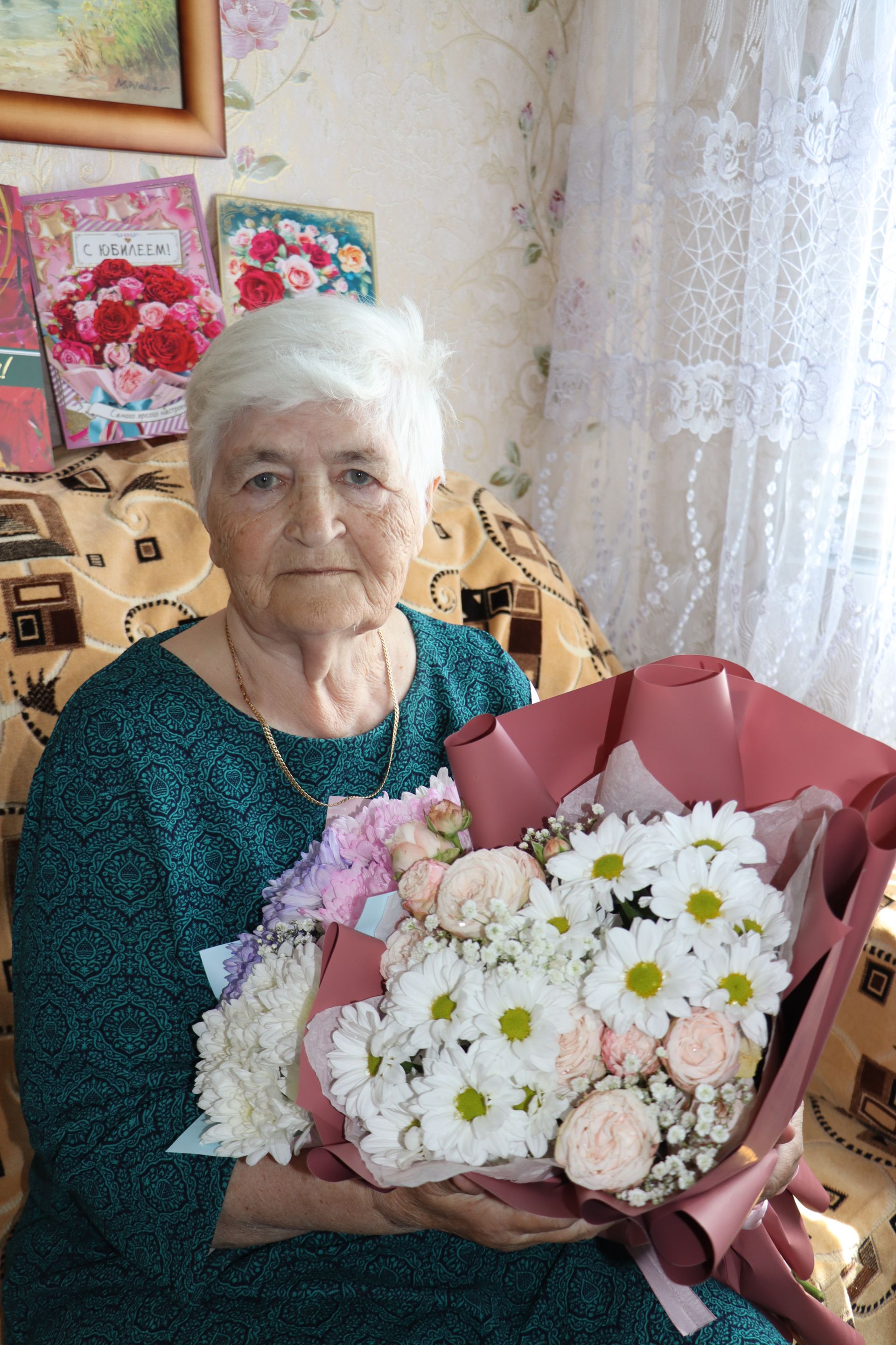 Чүпрәледә укытучы, остаз Зоя Абязова гомер бәйрәмен билгели