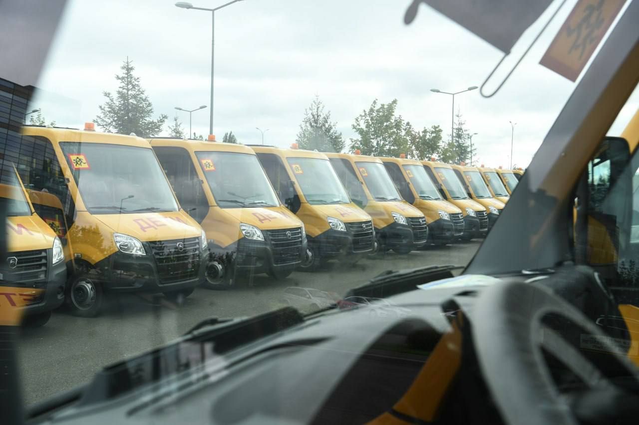 Новый школьный автобус получил Дрожжановский район РТ