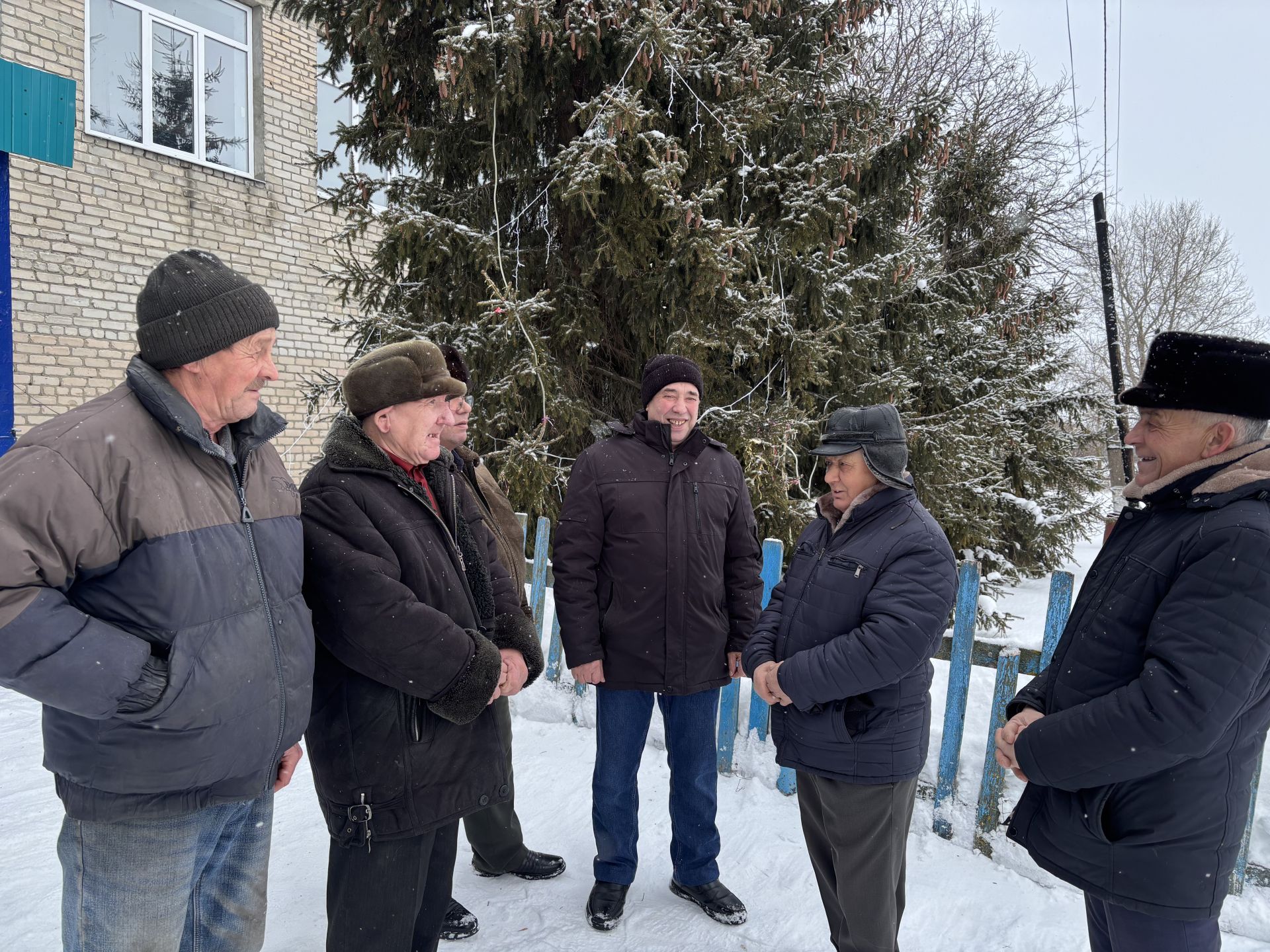 В Дрожжановском районе  начался цикл отчетных собраний граждан