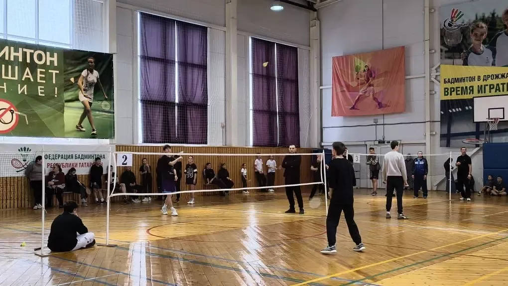 Первенство Дрожжановского района по бадминтону: определены лучшие команды и спортсмены