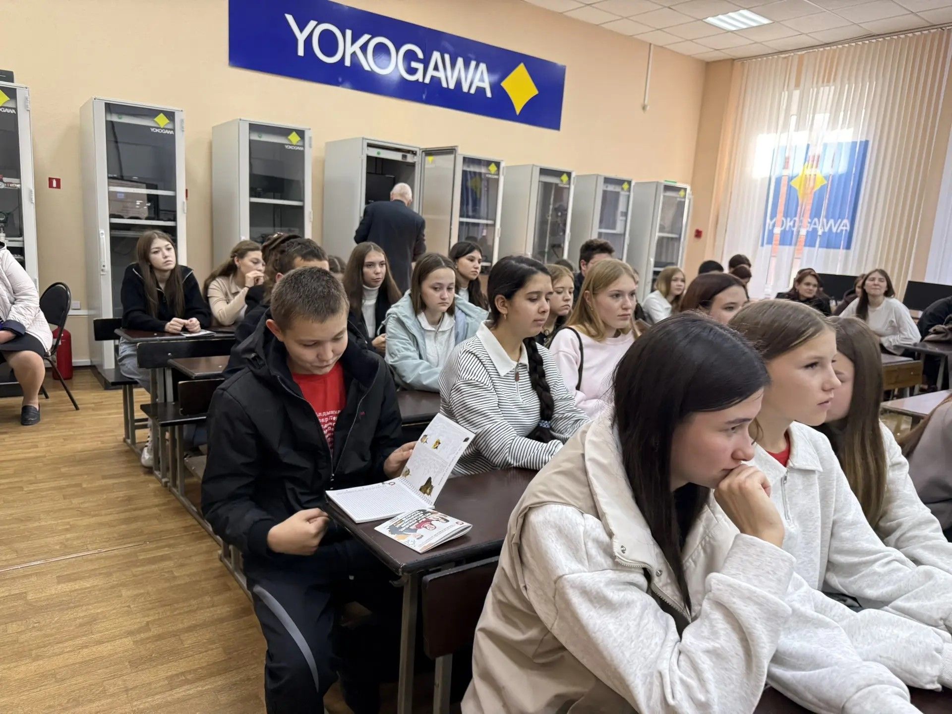 Школьники Дрожжановского района стали участниками проекта «Профэкспедиция» Движения Первых
