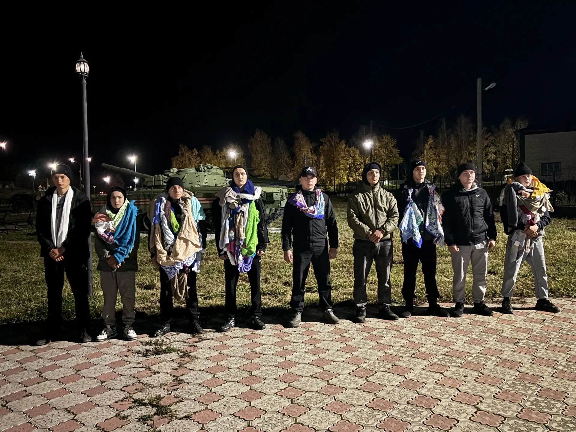 Девять новобранцев из Дрожжановского района отправились на срочную службу