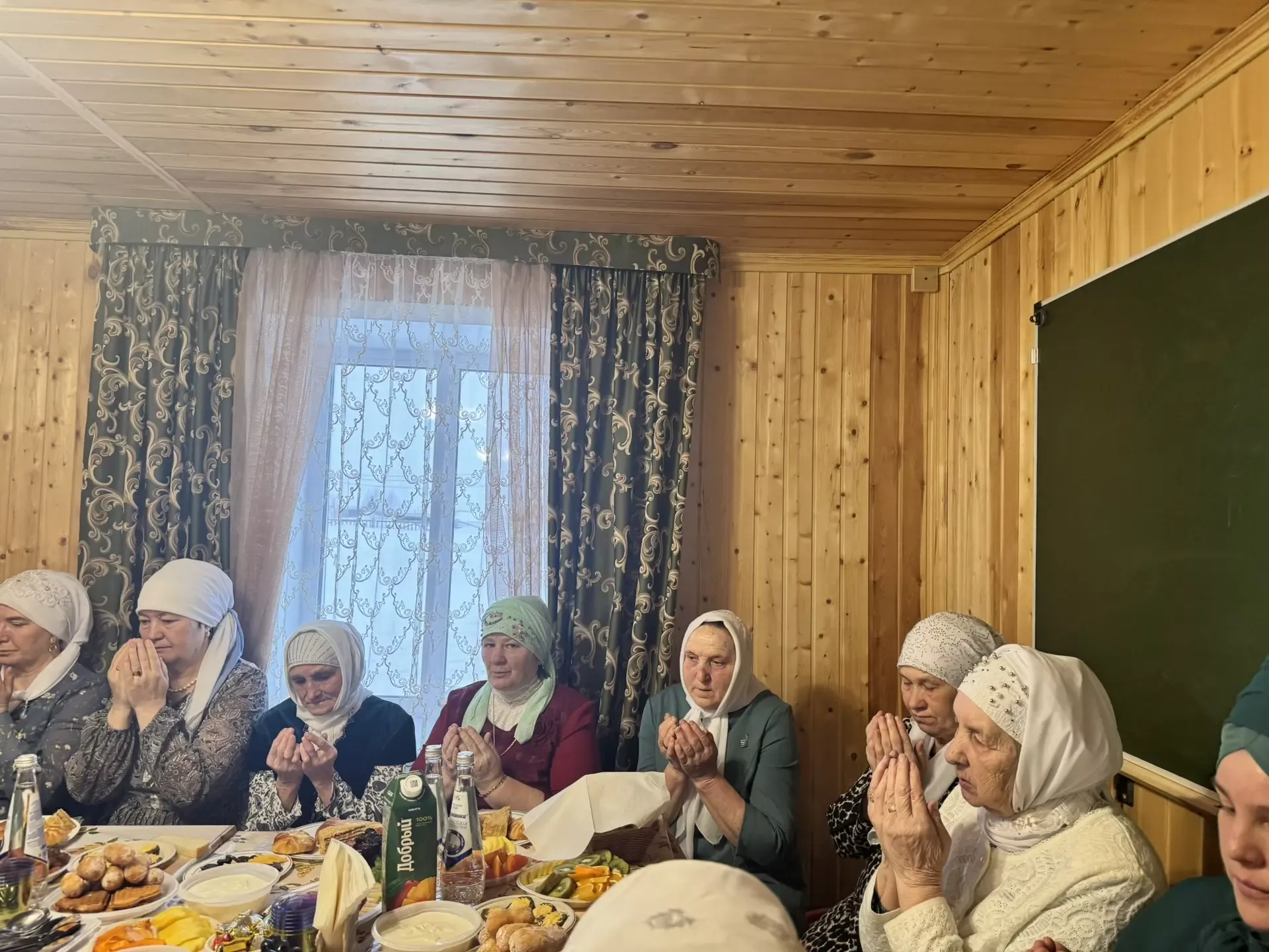 В Дрожжановском районе продолжаются благотворительные ифтары