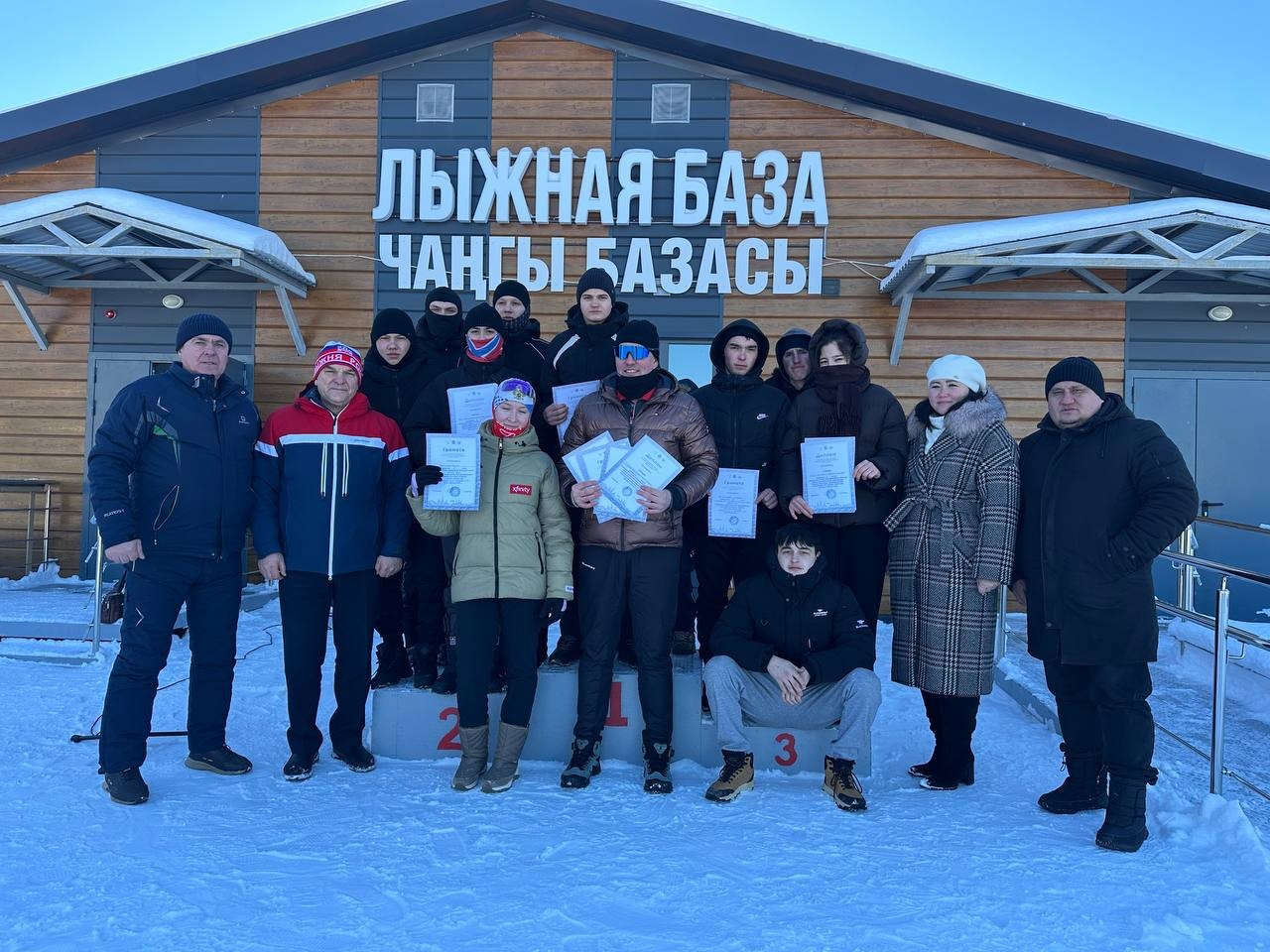 Студенты Дрожжановского техникума заняли второе место по лыжам
