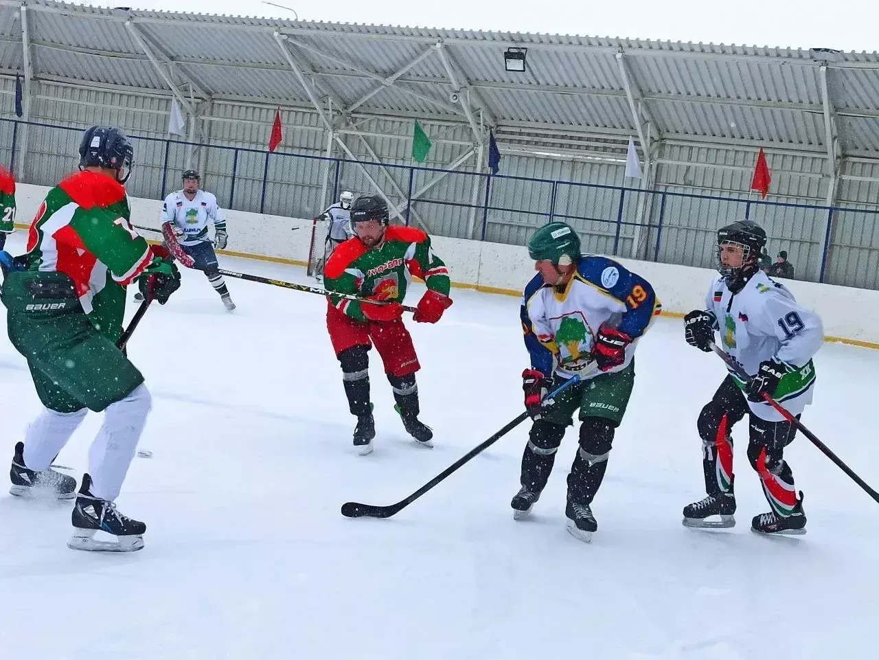 Команда хоккеистов Дрожжановского района выиграла переходящий Кубок в Кайбицком районе