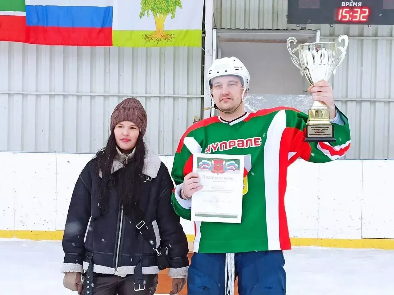 Команда хоккеистов Дрожжановского района выиграла переходящий Кубок в Кайбицком районе