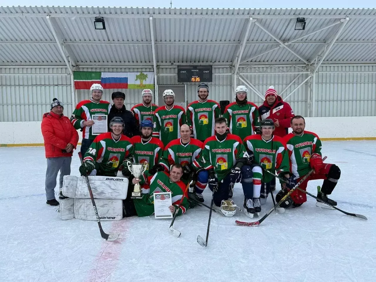 Команда хоккеистов Дрожжановского района выиграла переходящий Кубок в Кайбицком районе