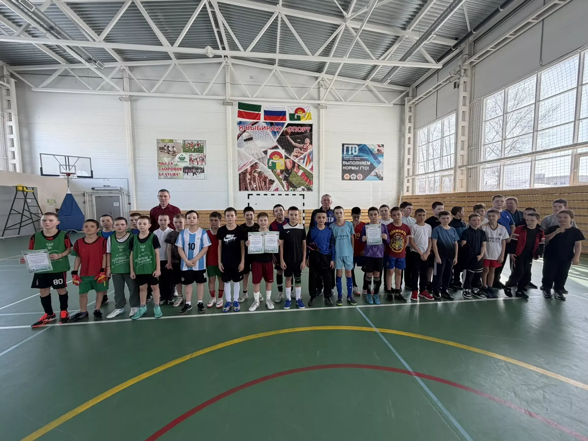 В Дрожжановском районе продолжается муниципальный этап «Школьной футбольной лиги»