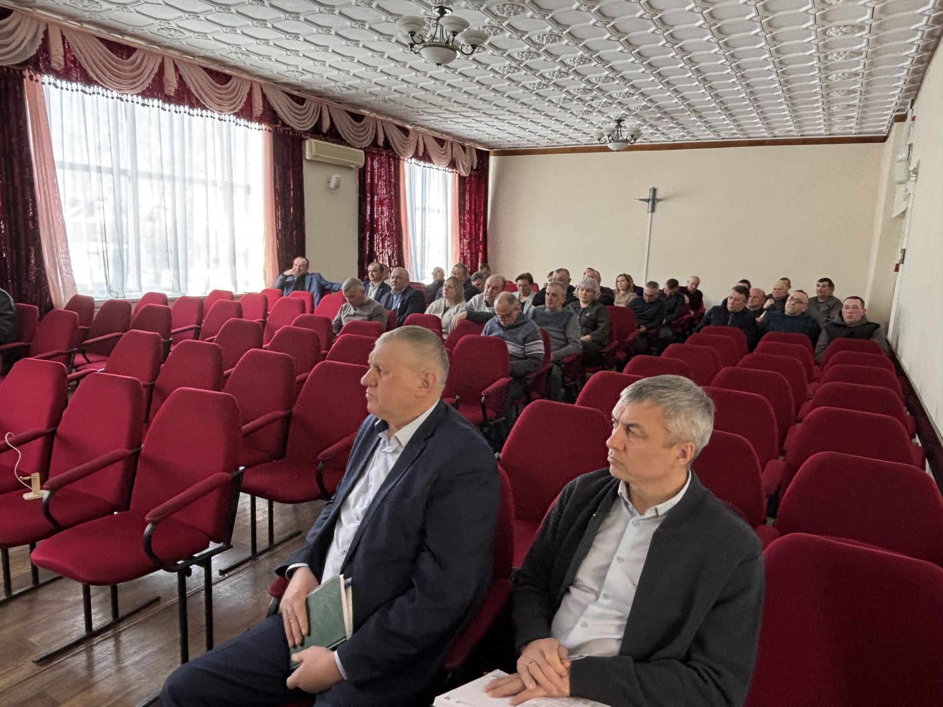 В Дрожжановском районе обсудили меры по защите скота от опасных заболеваний