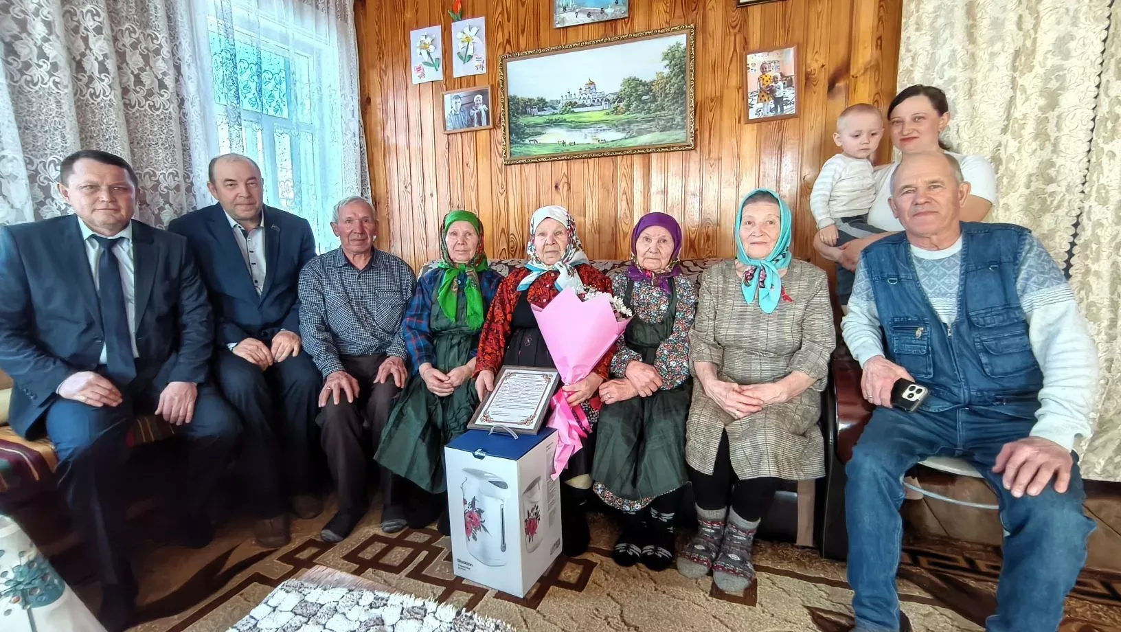 Клавдии Мискиной (Мулеевой) из села Новое Ильмово Дрожжановского района исполнилось 90 лет