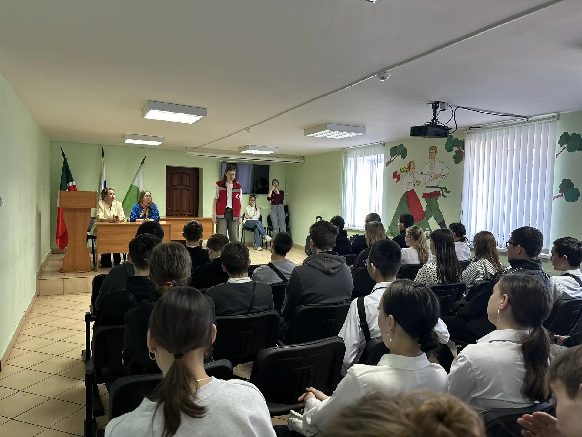 Уроки спасения: как в школах Дрожжановского района учили первой помощи