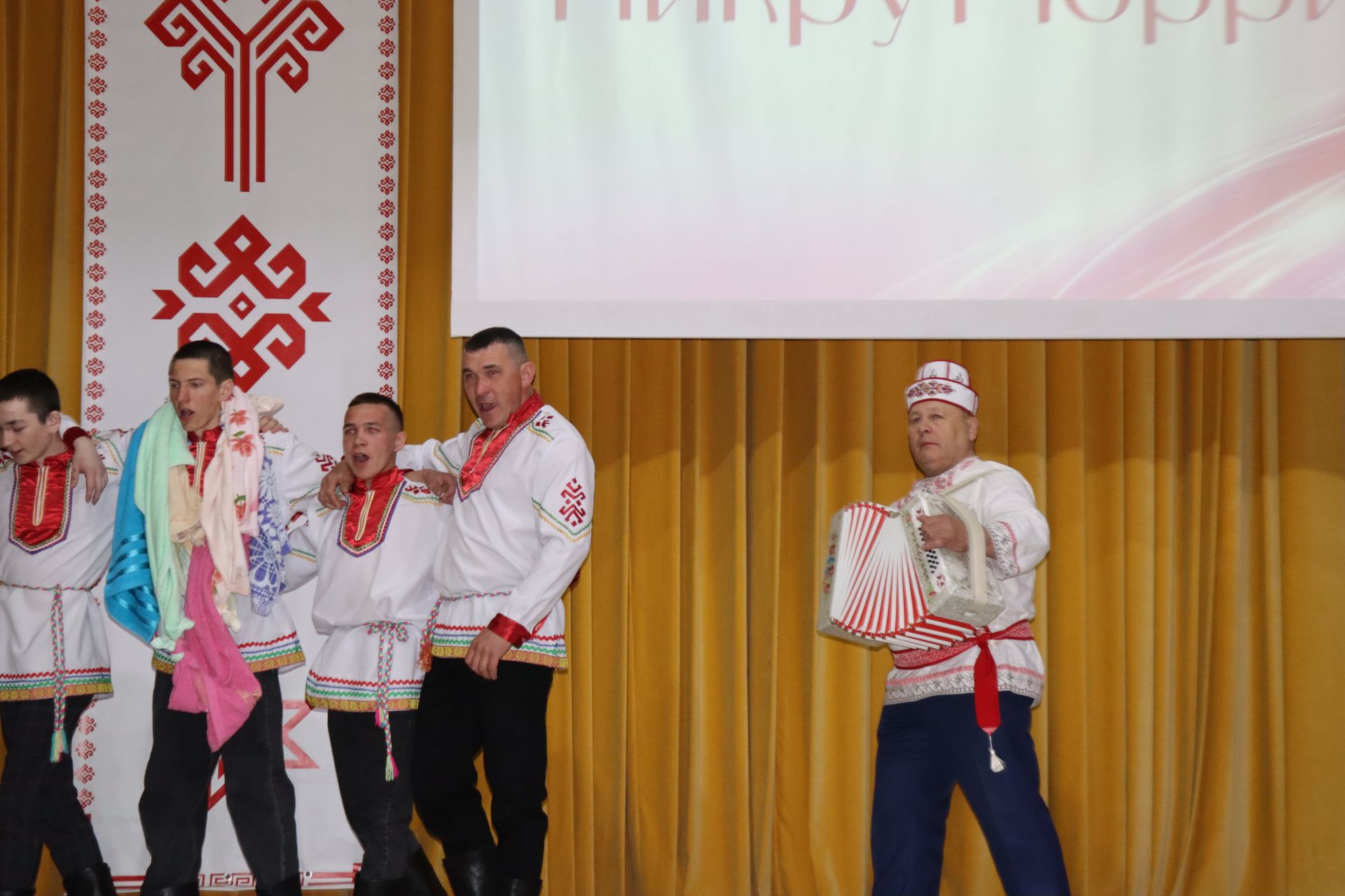 В Дрожжановском районе прошёл отбор на фестиваль чувашской рекрутской песни «Никрут юрри»