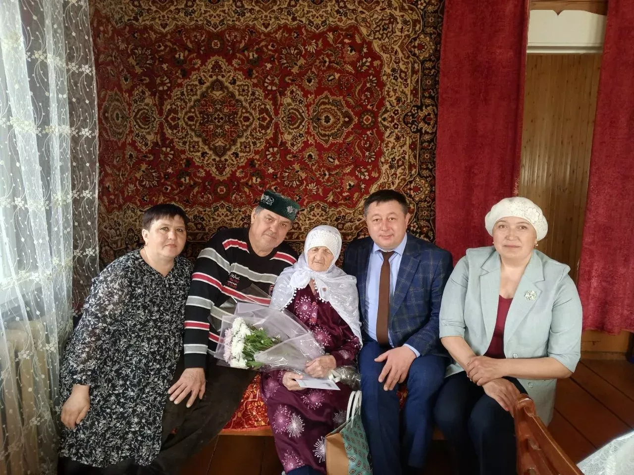 Ветерана труда из Дрожжановского района поздравили с 95-летним юбилеем