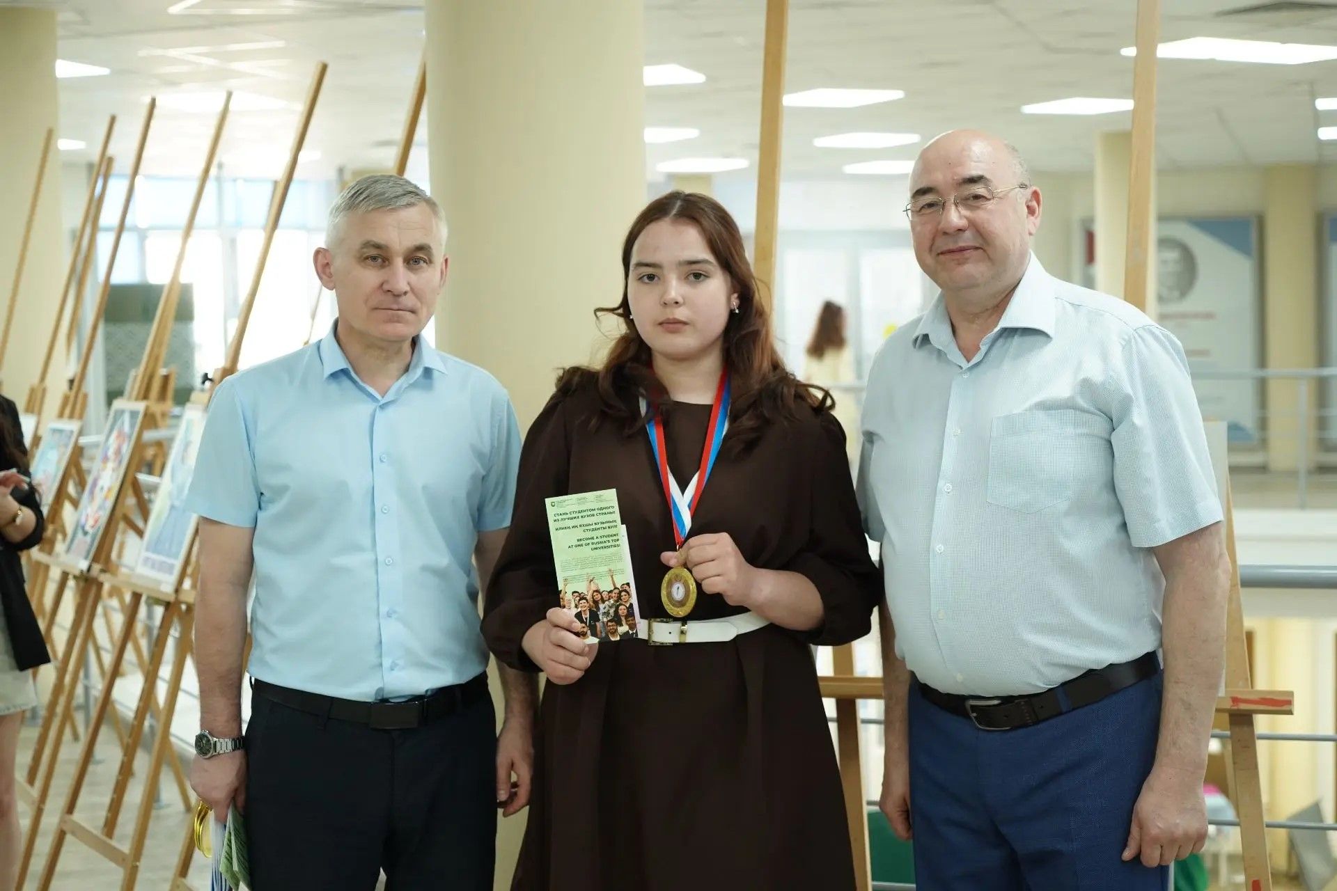 Школьники из Дрожжановского района стали призёрами федеральной олимпиады по чувашскому языку и литературе