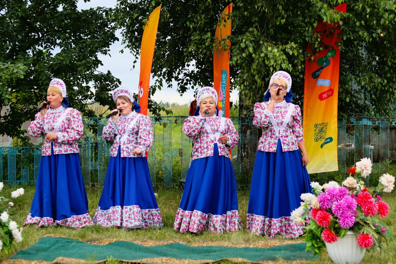 Жители села Хайбулдино Дрожжановского района собрались на посиделки «Уллах касе»