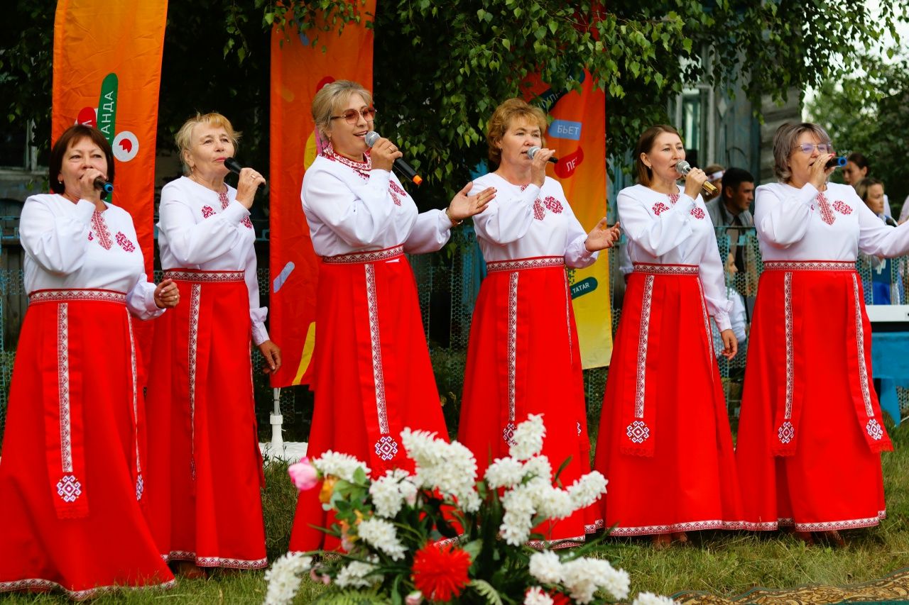 Жители села Хайбулдино Дрожжановского района собрались на посиделки «Уллах касе»