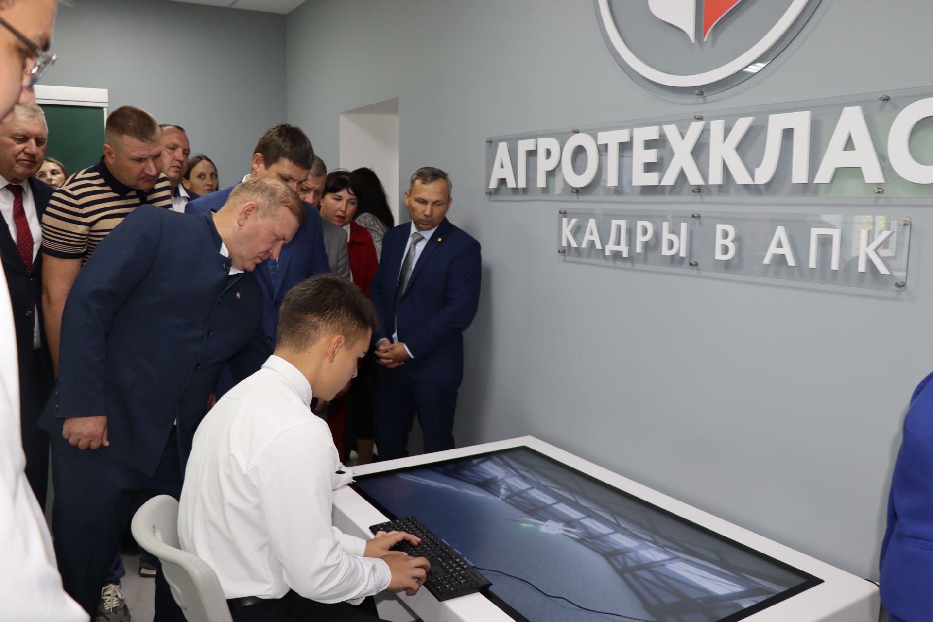 Первые агротехнологические классы открыли в Дрожжановском районе