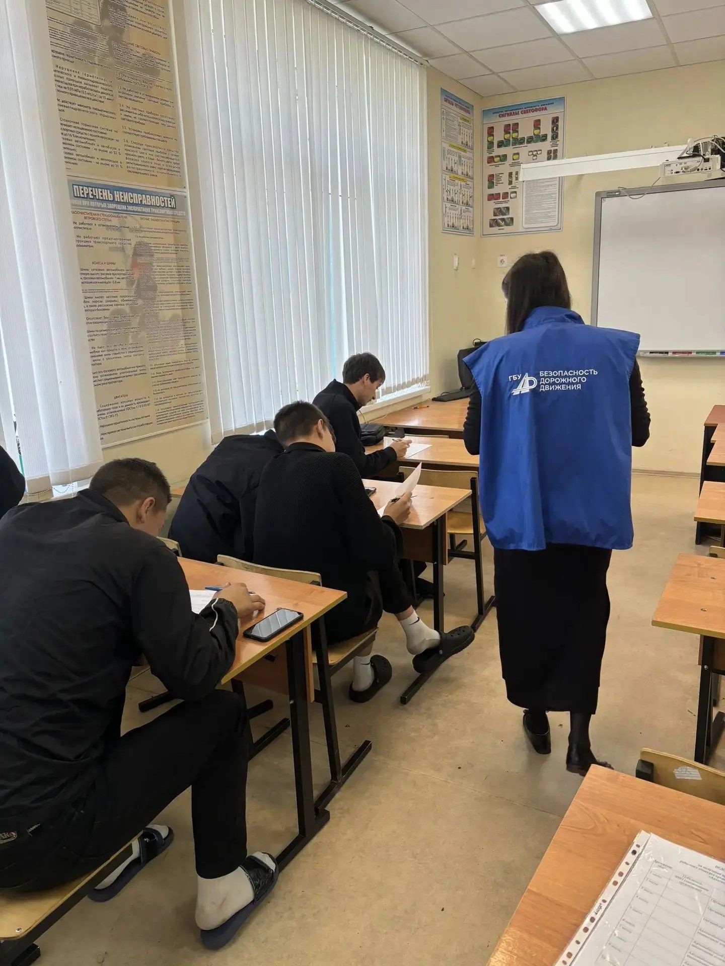 Студенты Дрожжановского техникума поборолись за звание лучшего автомобилиста