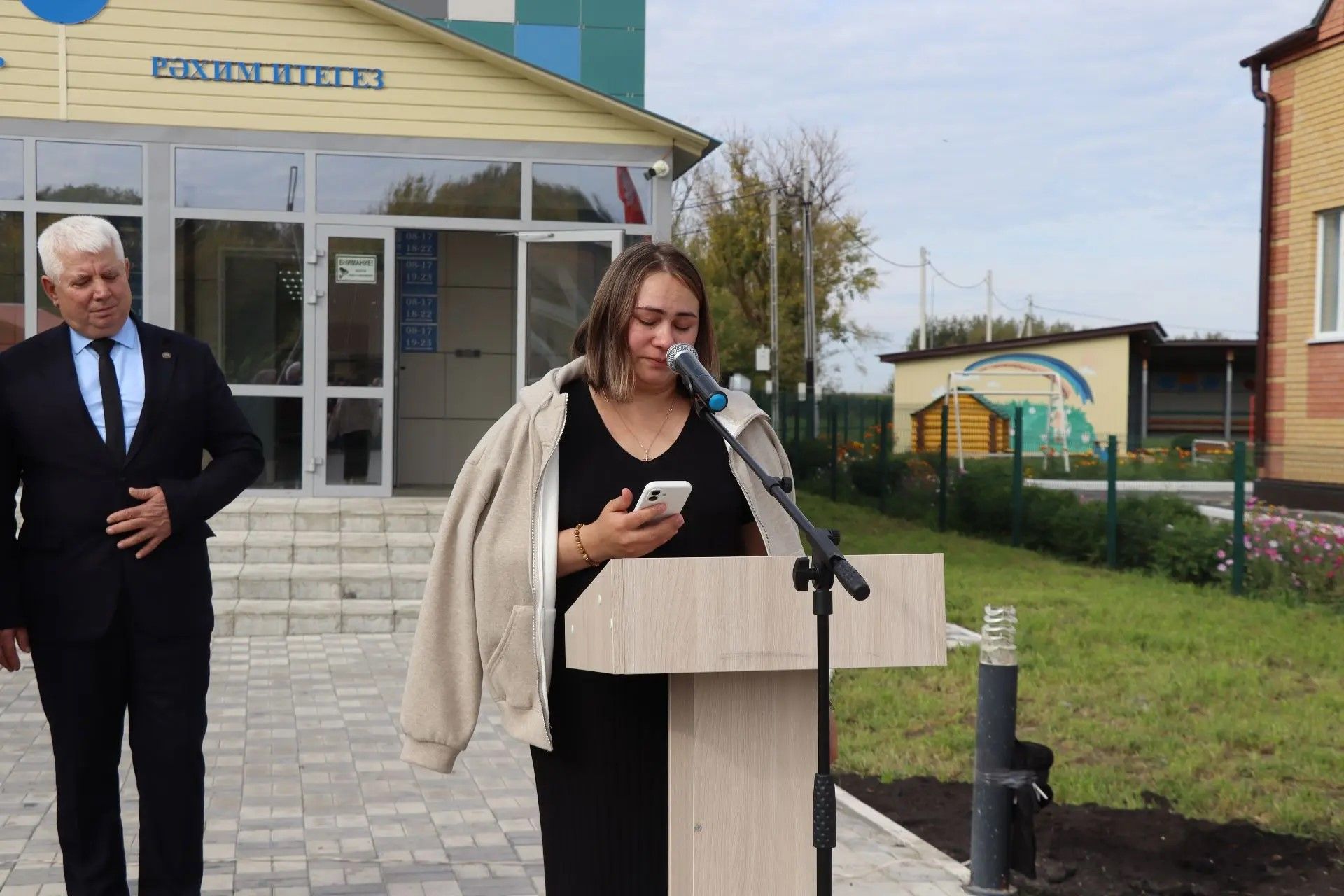 Мемориальный комплекс «Аллея Героев» открыли в селе Алешкин-Саплык Дрожжановского района