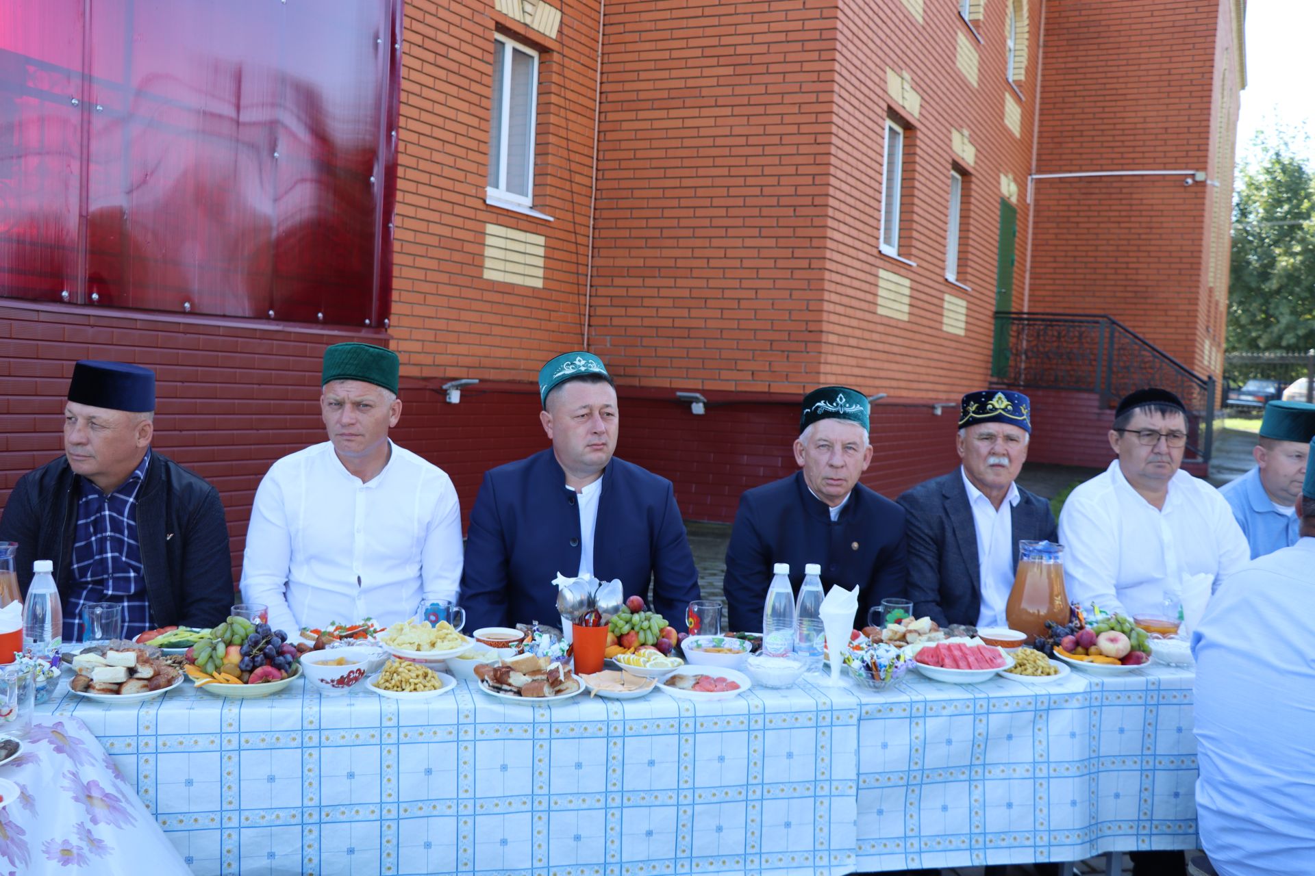 В Дрожжановском районе состоялось празднование 10 летия мечети «Жамигъ»