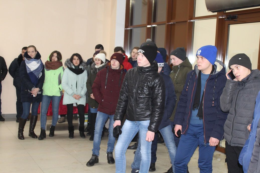 Встреча со студентами Дрожжановского района 2019
