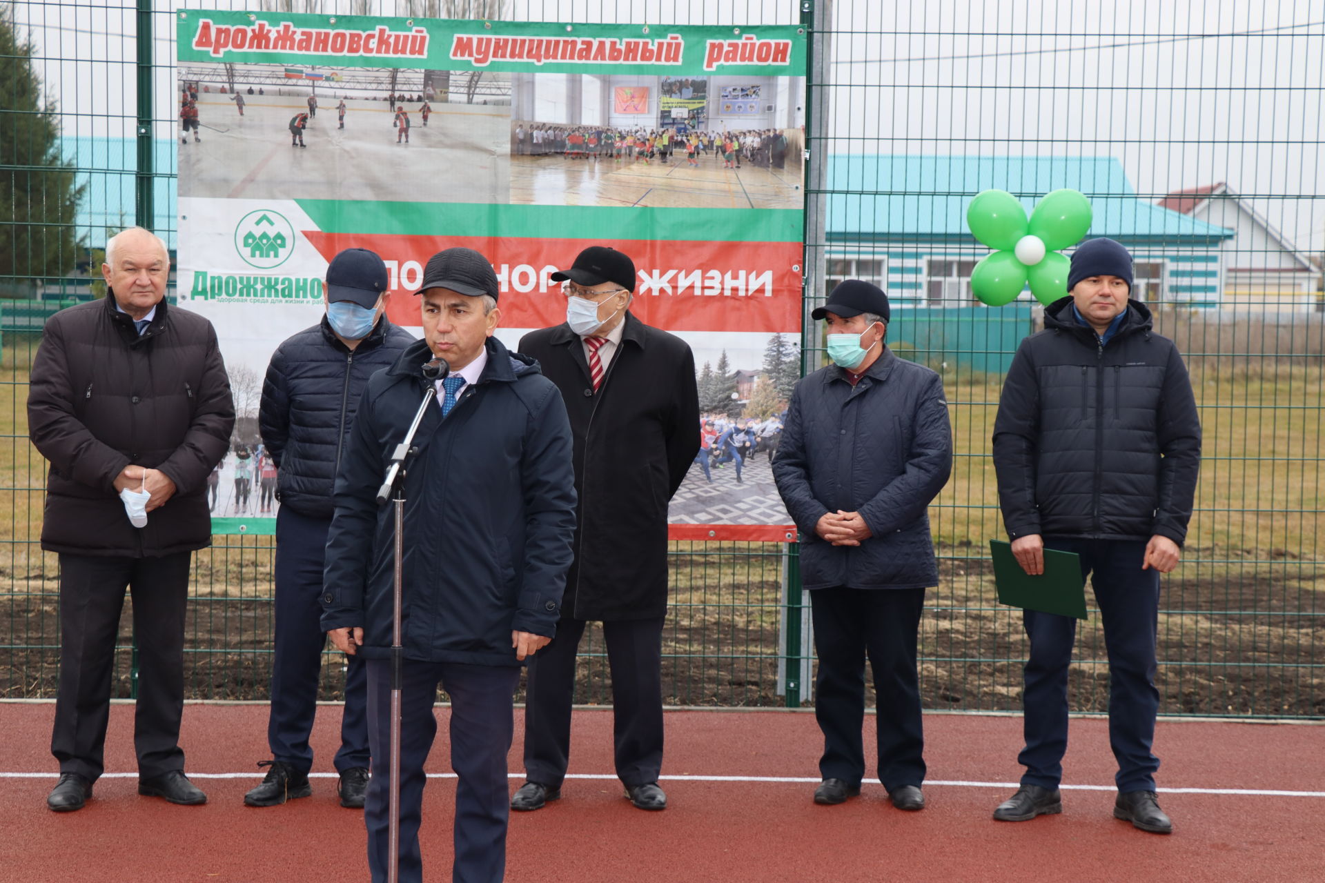 В Дрожжановском районе открыли спортплощадку, ФАП и парк