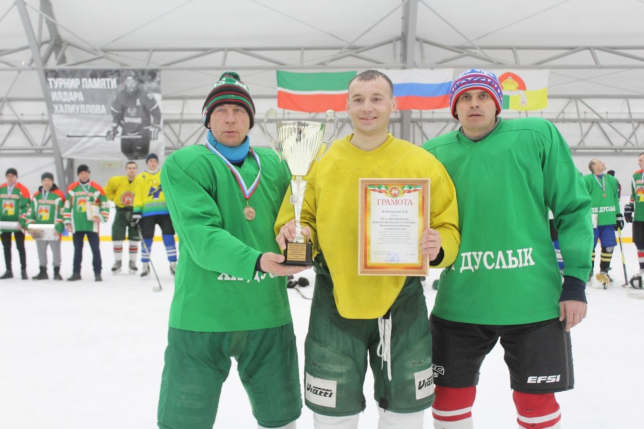 Чемпионат района по хоккею с шайбой среди организаций и учреждений -2021