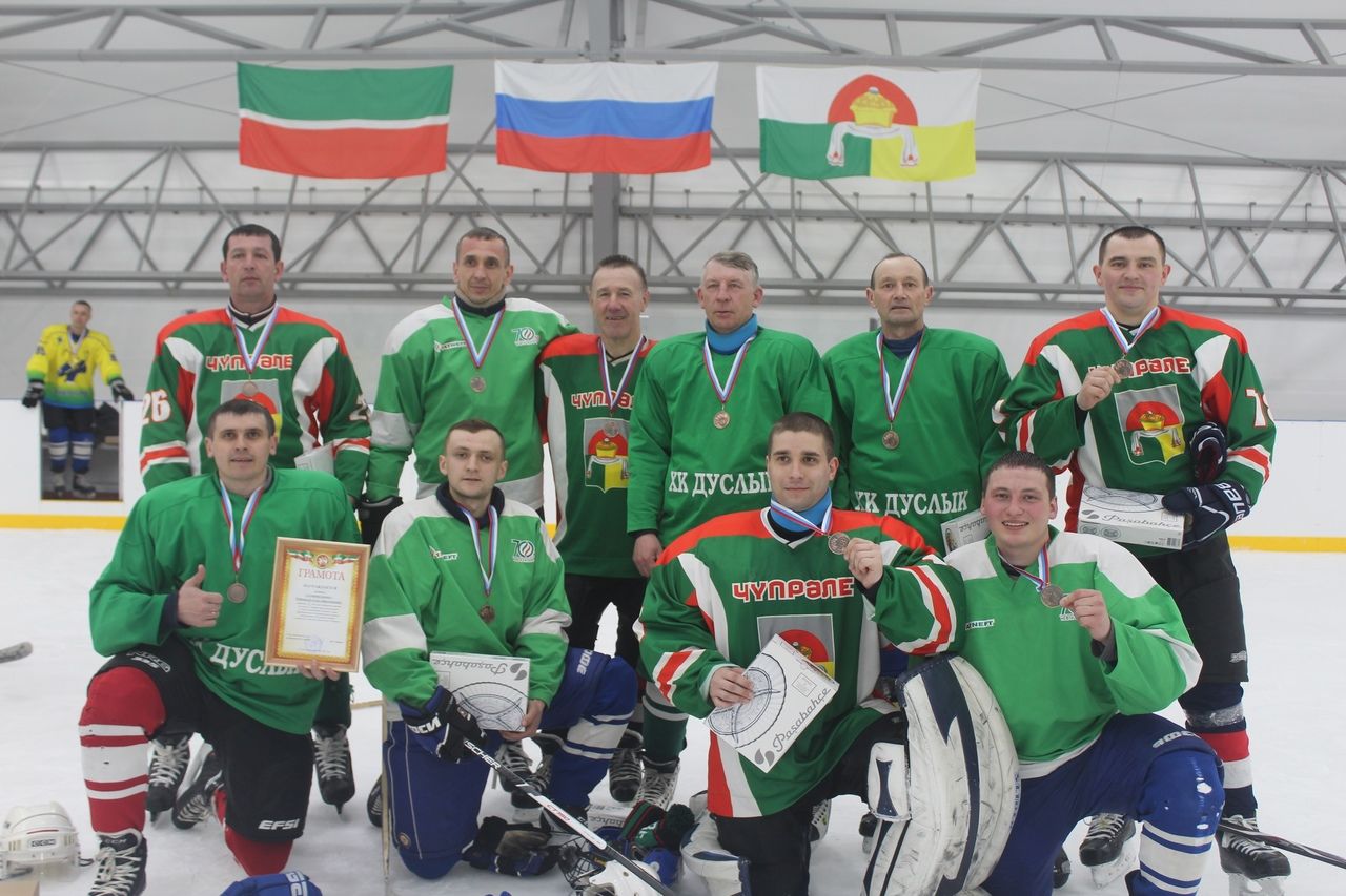 Чемпионат района по хоккею с шайбой среди организаций и учреждений -2021