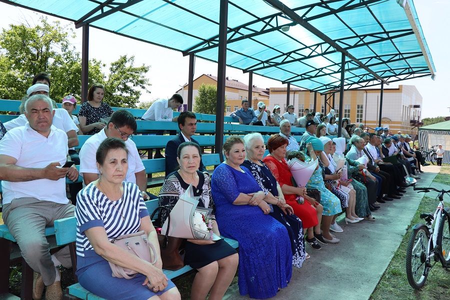 Участники бизнес-веломарафона приехали из Казани в Дрожжановский район на велосипедах