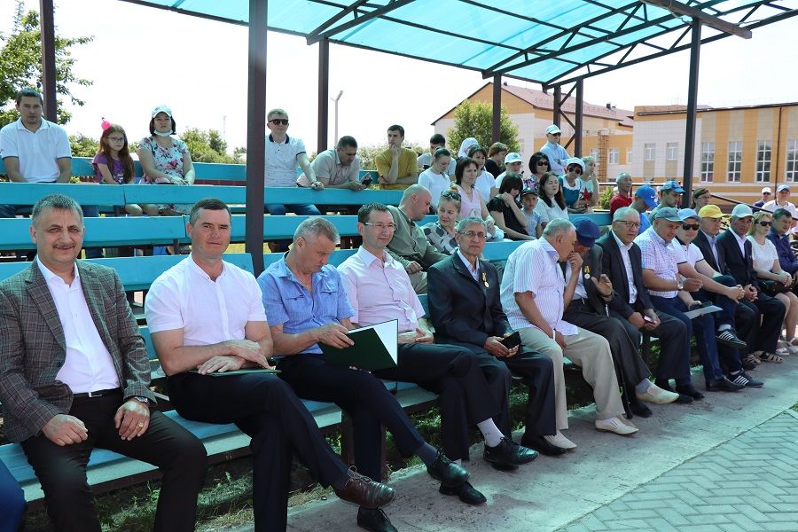 Участники бизнес-веломарафона приехали из Казани в Дрожжановский район на велосипедах