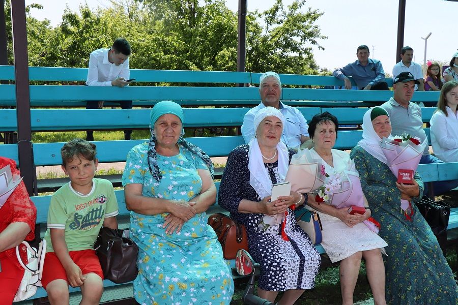 Участники бизнес-веломарафона приехали из Казани в Дрожжановский район на велосипедах