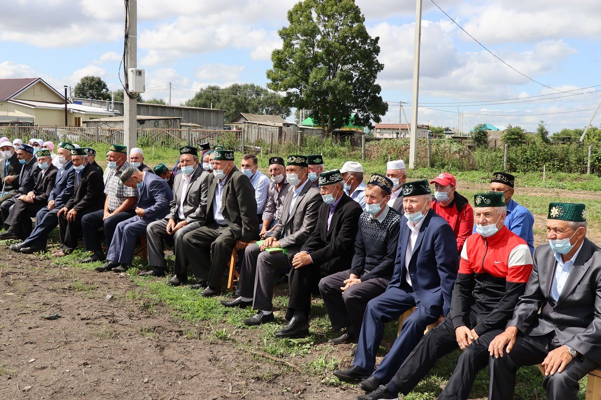 В Дрожжановском районе в селе Малая Цильна после ремонта открылась обновленная мечеть