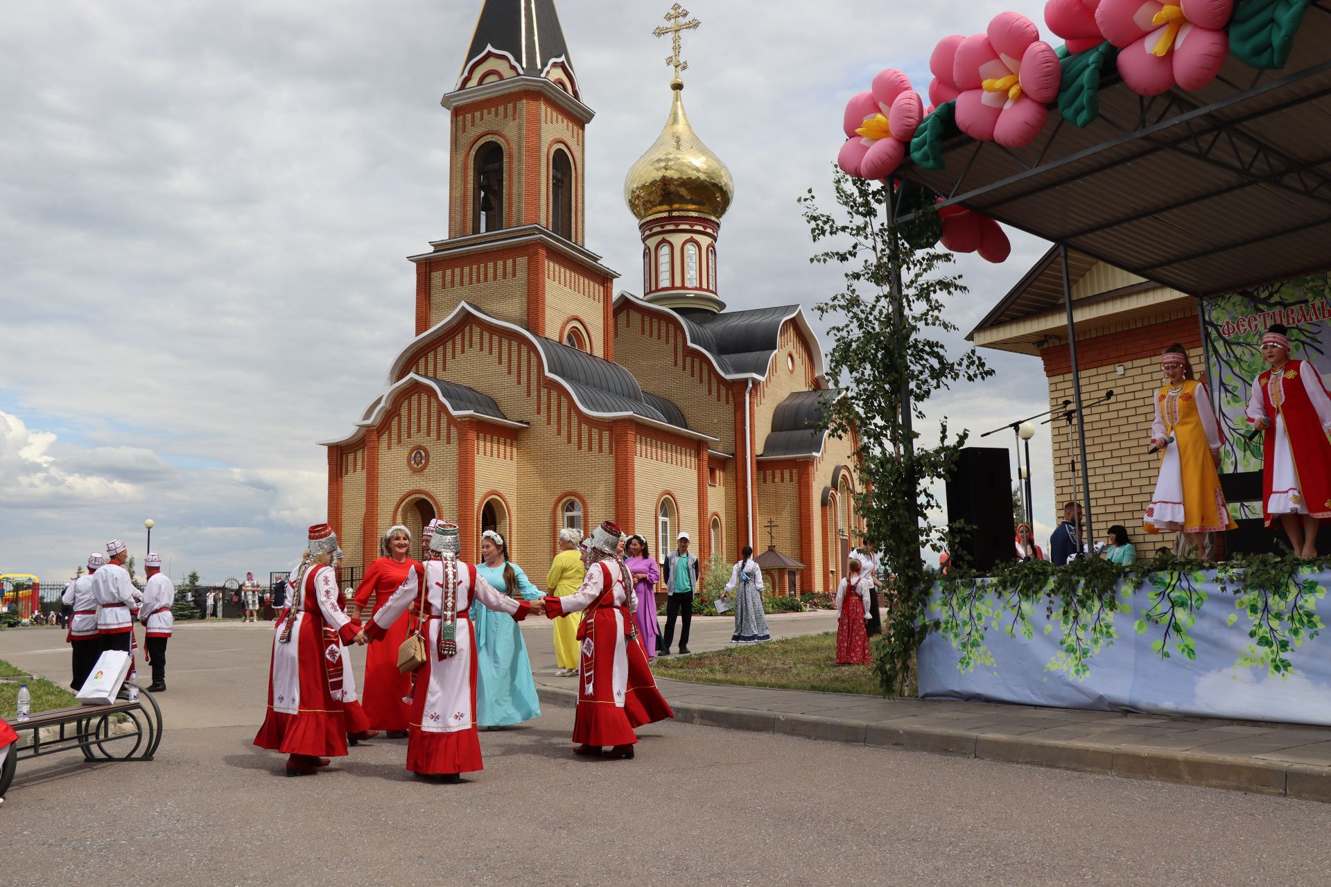 Православный фестиваль «Троицкие напевы»