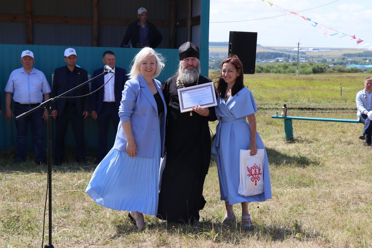 В селе Нижнее Чекурское Дрожжановского района праздновали "День родного края"