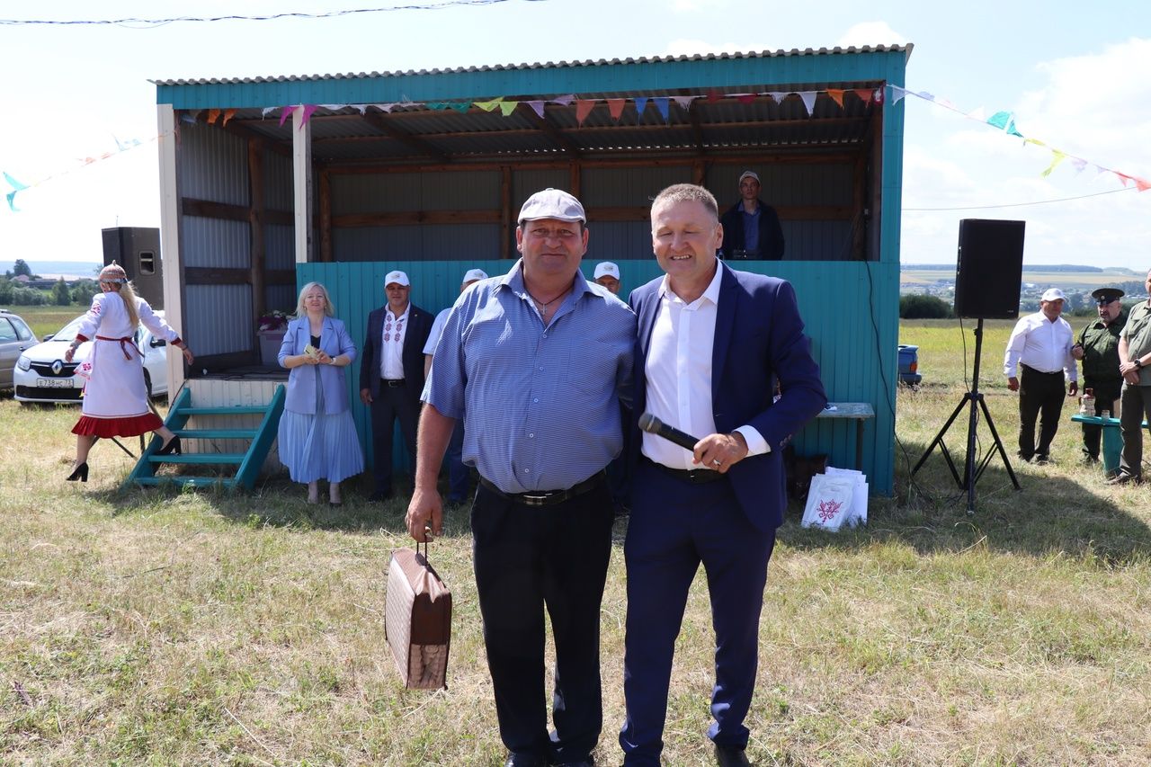 В селе Нижнее Чекурское Дрожжановского района праздновали "День родного края"