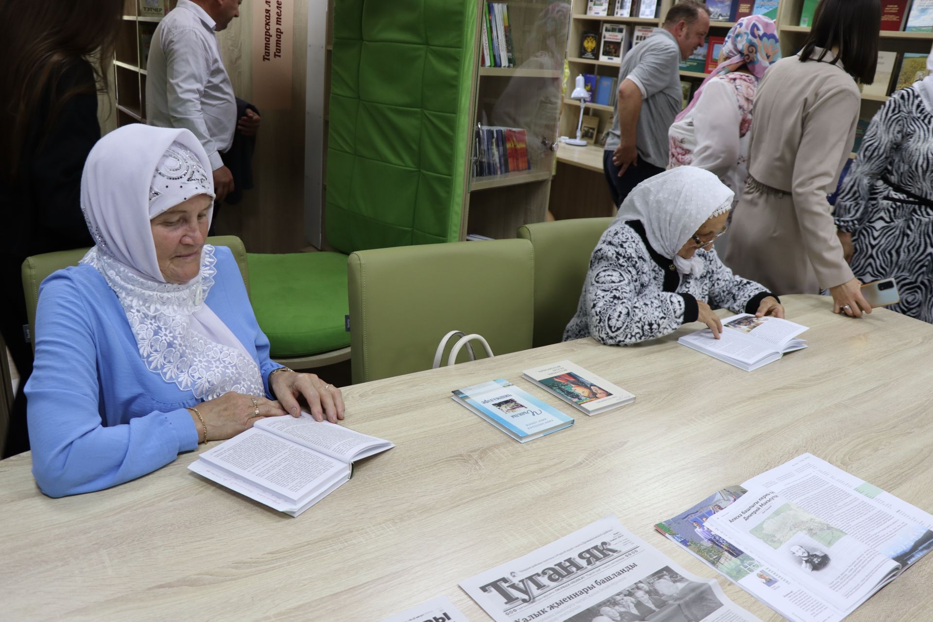 Открытие модельной библиотеки в селе Малая Цильна Дрожжановского района РТ -2024