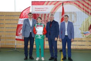 В Дрожжановском районе в рамках зонального этапа зимнего фестиваля ГТО наградили членов сборной команды района