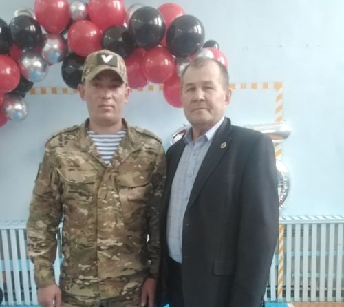 Геройăмăр — пирӗн пуласлӑхшӑн!