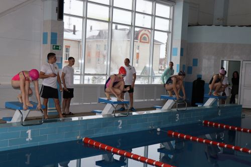 В Дрожжановском районе прошли соревнования по плаванию «Юный дельфин»