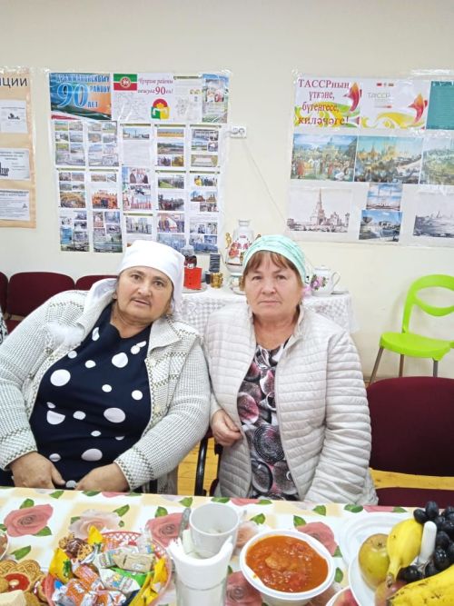 Яңа Кәкерледә Өлкәннәр көне уңаеннан бәйрәм үтте