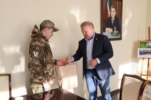 Чүпрәле район башлыгы Марат Гафаров мобилизацияле белән очрашты