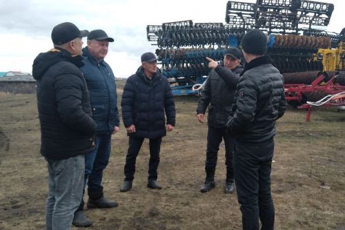 В Дрожжановском районе РТ проверили постановку техники на зимнее хранение