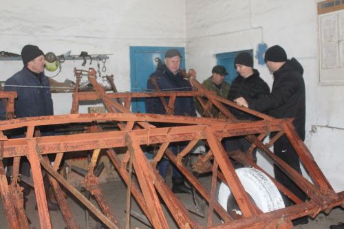 Чүпрәледә техника кышкы саклауга куелды