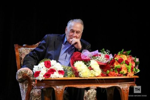 «Җылак»: Татарстанның һәм Россиянең халык артисты Әзһәр Шакиров турында фильм төшерелгән