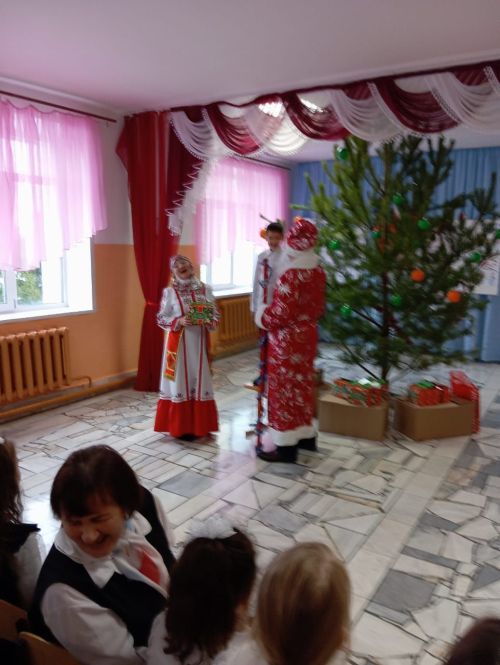 В Убеевской сош Дрожжановского района РТ прошла акция «Дари Добро»