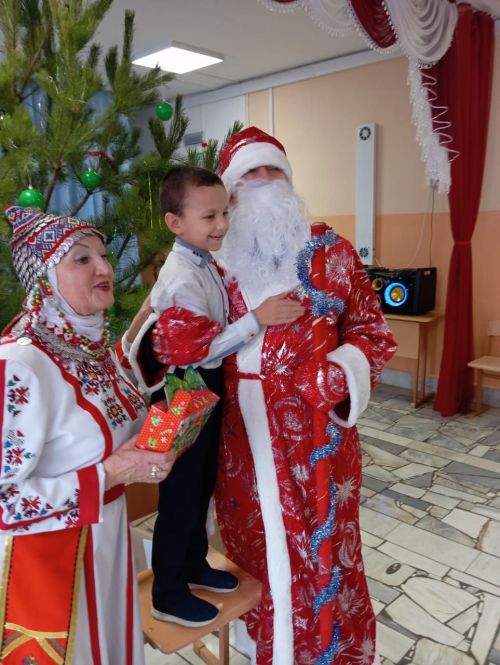 В Убеевской сош Дрожжановского района РТ прошла акция «Дари Добро»